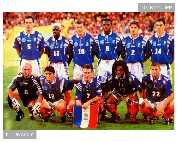 《马赛曲激情重燃！法国队歌全新演绎点燃球员斗志》