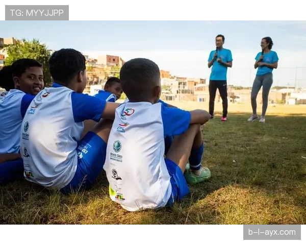 Rodrygo携手慈善组织，助力贫困儿童追逐足球梦想