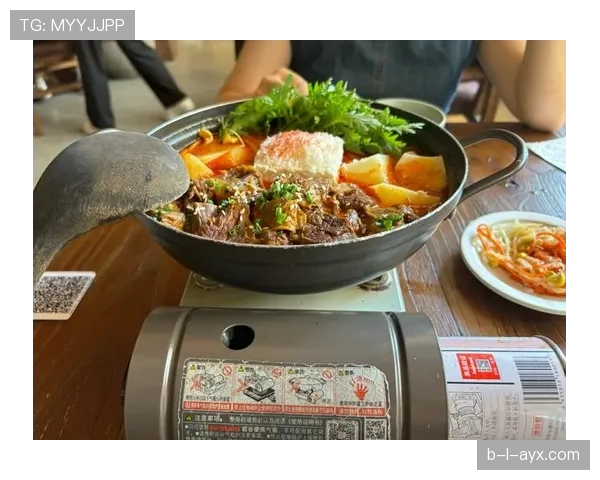 仲满居然一天三顿都在吃高级料理，这生活我服！